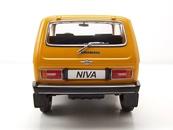 1/18 ラーダニーヴァ Amazon | MCG 1/18 ラーダ ニーヴァ 1976 オレンジ LADA NIVA