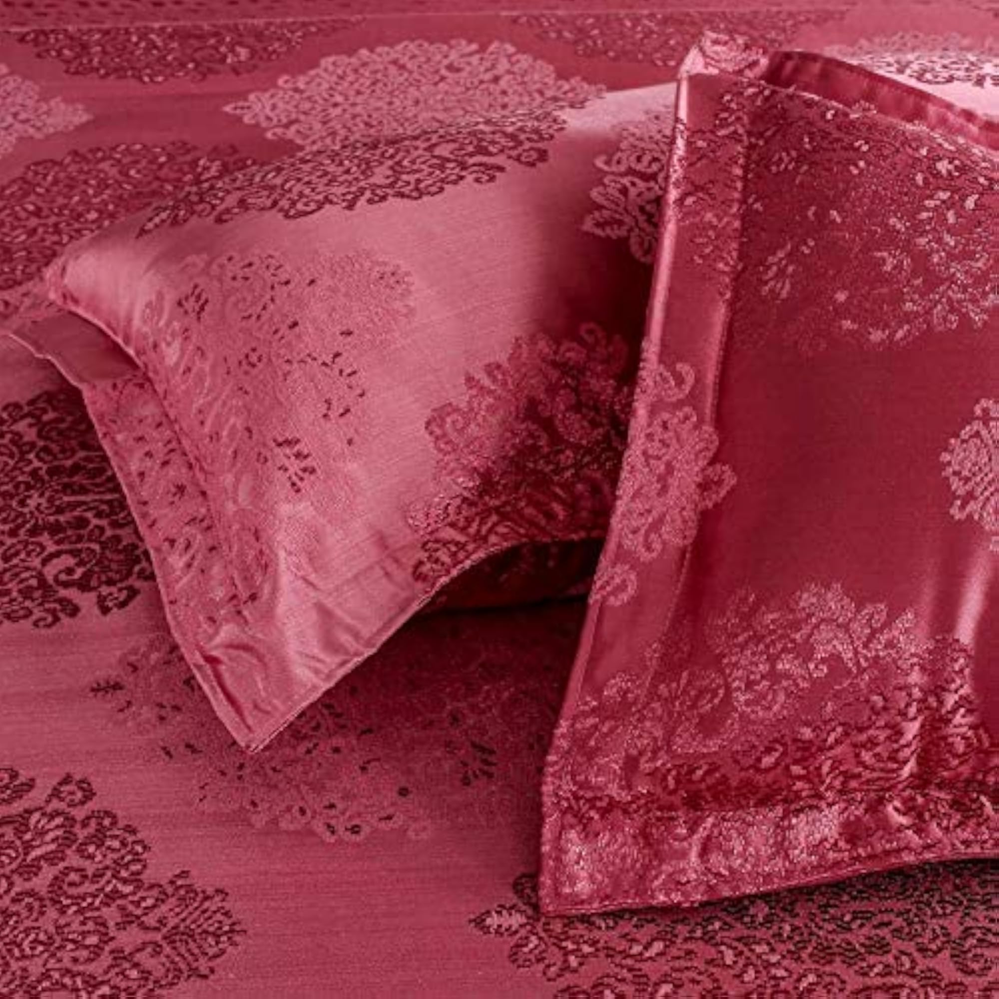 Styria Satin Poly Cotton Double Bed Bedcover Set with 2 Pillow Covers, Floral Pattern