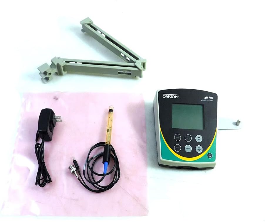 Oakton pH 700 Benchtop Meter with Probe Stand: Industrial & Scientific