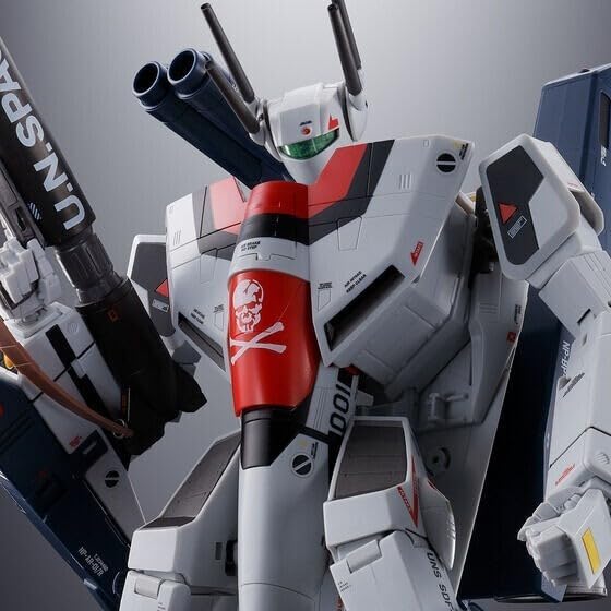 Amazon.co.jp: DX超合金 劇場版VF-1S ストライクバルキリー 一条輝機  
