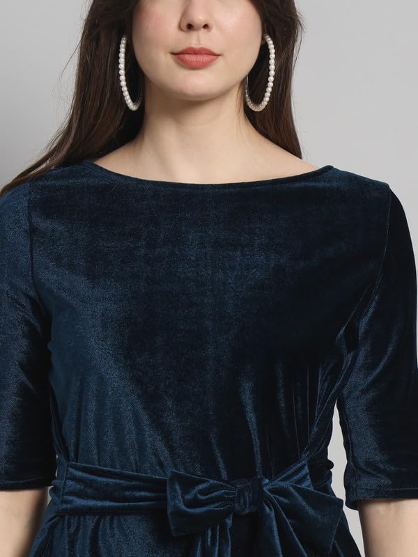 Image of Vaararo Women Dress Shirt, Velvet, Regular Fit