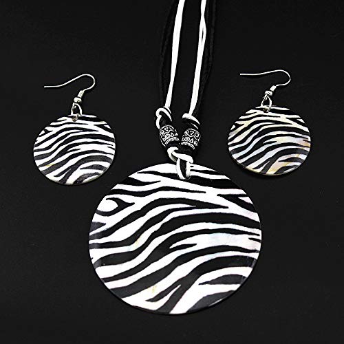 Vuemsnzz Shell Pendant Necklace Earring Set, Black White Adjustable Choker Necklace Women Classical Gothic Boho Swether Chokers (Black White)3