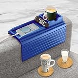 Couch-Becherhalter mit 2 Korkuntersetzern, Couch-Caddy mit abnehmbarem Tablett, rutschfeste, faltbare Armlehne, Sofatablett, auslaufsicherer Halter für Fernbedienung, Snacks, Handy, ideales Geschenk