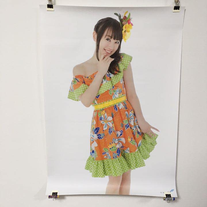 【非売品】水樹奈々 B2 サイズ ポスター ⑥ 水樹奈々 B2 ポスター - メルカリ
