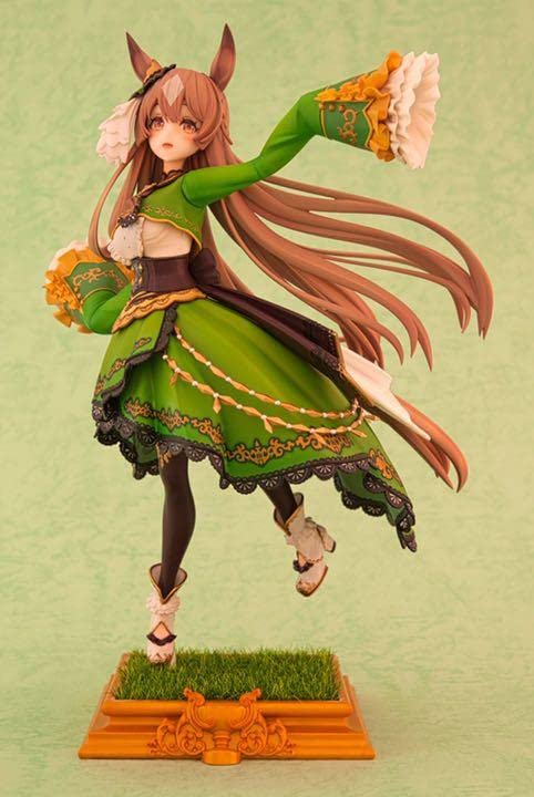 艶夏のレイヤー　ガレージキット ワンフェス CREA MODE サトノダイヤモンド ガレージキット WF2022