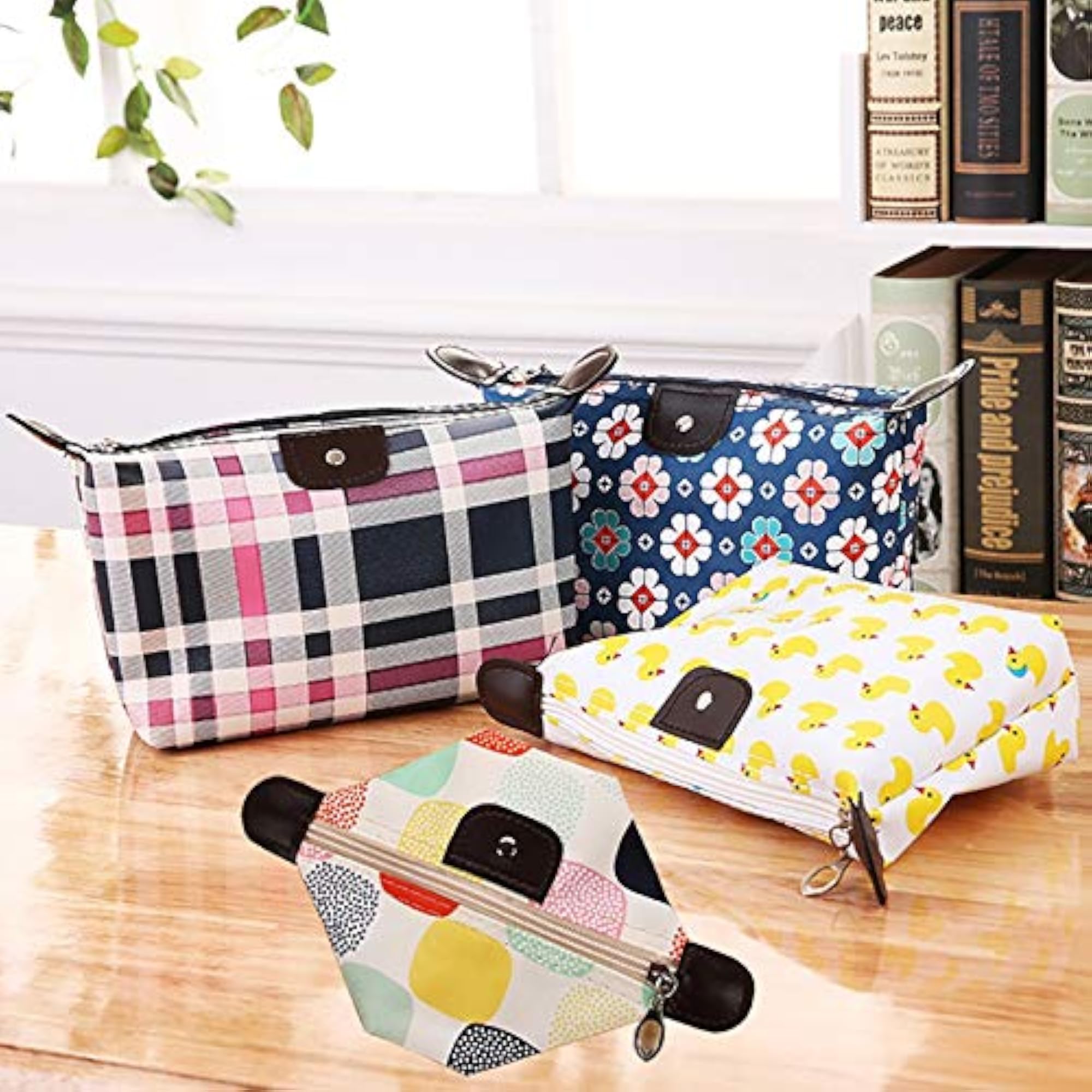 Travel Makeup Bag, Waterproof Foldable Design