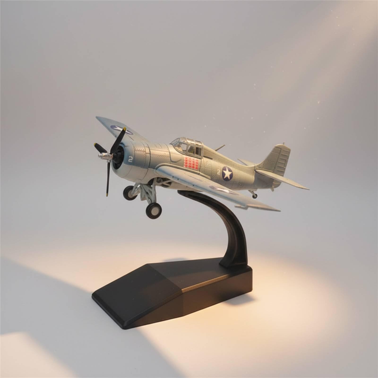 Kampfflugzeug Modell Flugzeug Jet Propeller Maschine Historischer Stil aus Legierung mit Feinen Details Und Kennzeichen Fertig Aufgebaut für Sammler Büro Bücherregal Arbeitszimmer