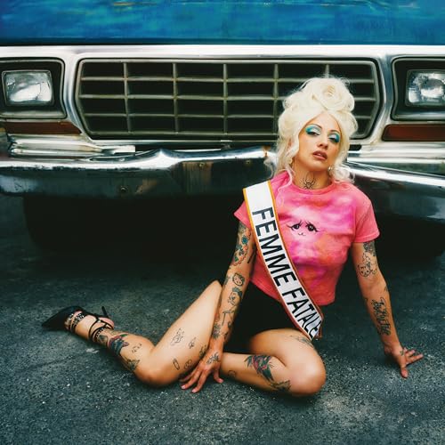 FEMME FATALE image 4