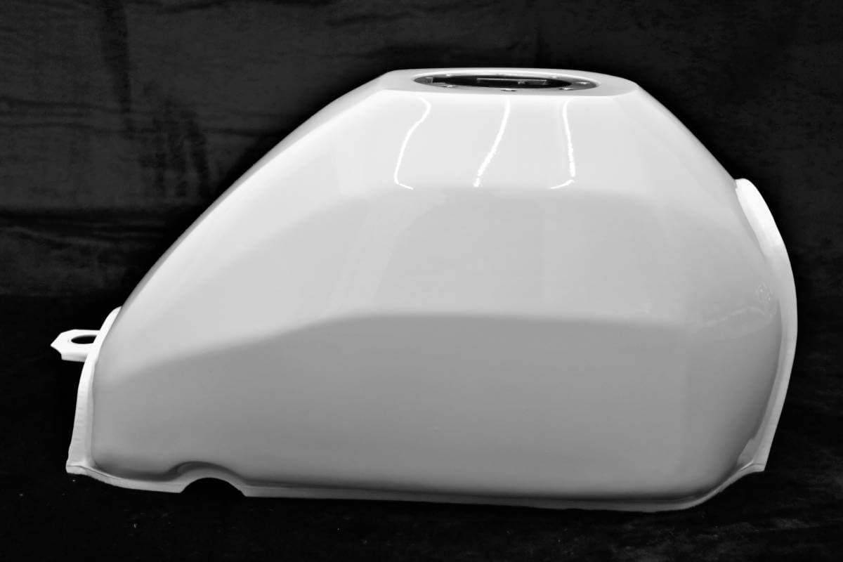 タンク エイプ 白 コック付き/ ホワイト 小型 汎用4ミニ 新品 タンク エイプ 白 コック付き/ ホワイト 小型 汎用4ミニ 新品