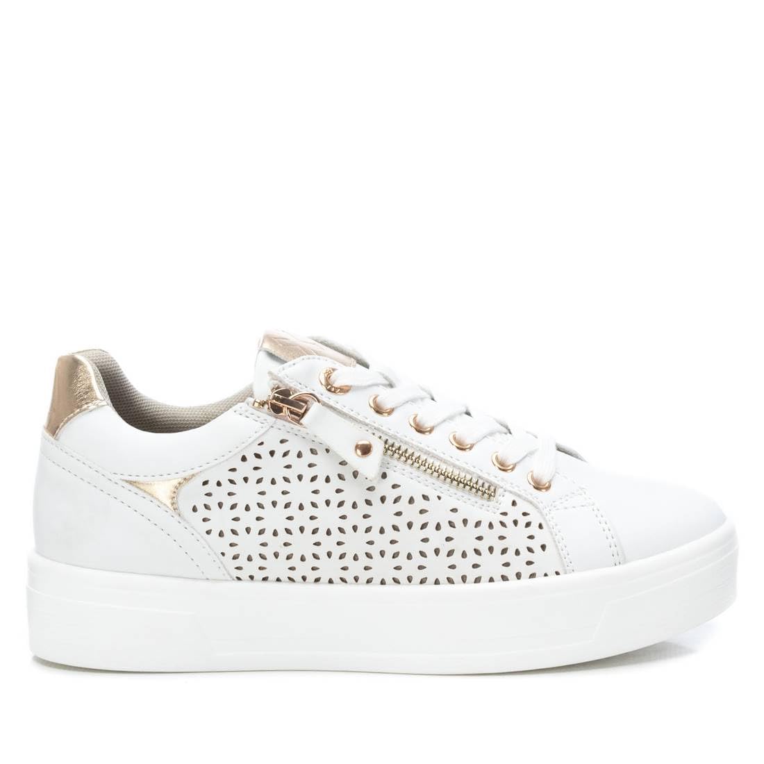 XTI - Scarpe Donna Bianco - Scarpe comode e Versatili - Moda Casual - Modello 14222901 (Misurare 38)