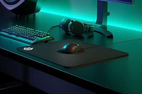 Vista 83 de SteelSeries QcK Gaming Mouse Pad - XXL Cloth - Peak Tracking and Stability - Esports Mousepad - Never-Slip - Full Desk Coverage Negro