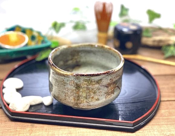 Amazon｜百華園 九谷【抹茶碗】しだれ桜 中絵 陶器 単品｜抹茶碗