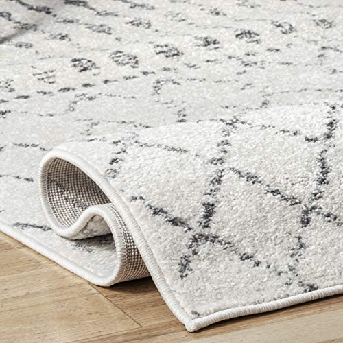 Image of nuLOOM Blythe Grey Trellis Power Loomed Area Rug, 3' x 5'