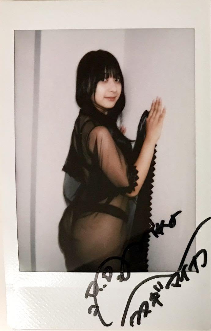 椚マイカ DVD 直筆サイン入りチェキ 新品 椚マイカ Hip！Hipper！！Hippest！！！ サイン入りチェキ DVD特典20