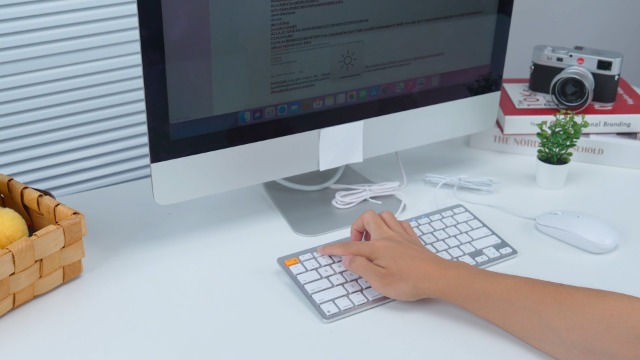 Amazon.com: OMOTON Wired Keyboard and Mouse Combo for Mac (MacOS