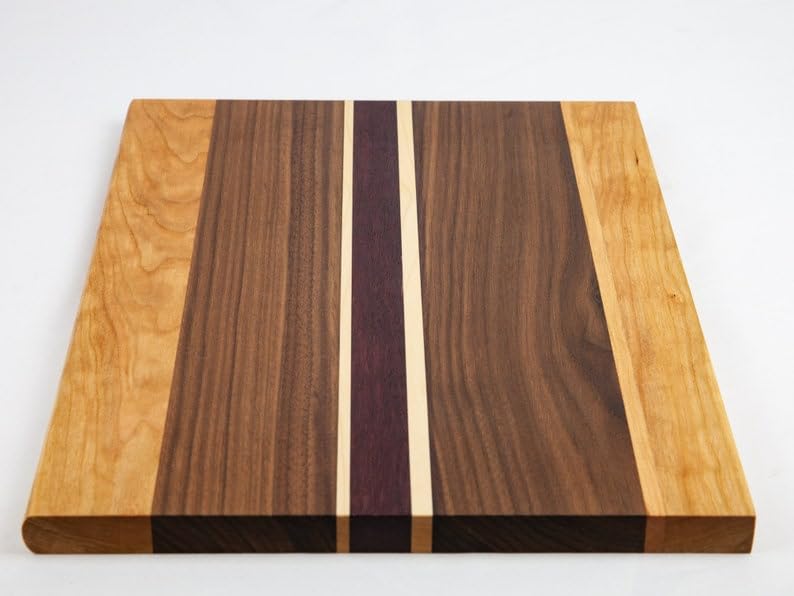 Panera de madera maciza con tabla de cortar integrada, almacenamiento de cocina para pan fresco, diseño elegante, ideal para panaderos caseros