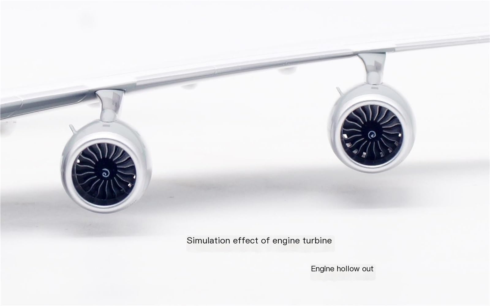 GXNRHG Repliki modeli samolotów Repliki samolotów w skali butikowej 36 cm 1/200 dla Lufthansy dla Airbusa A380 D-AIMA Odlewane modele samolotów Miniaturowy model samolotu (klapa)