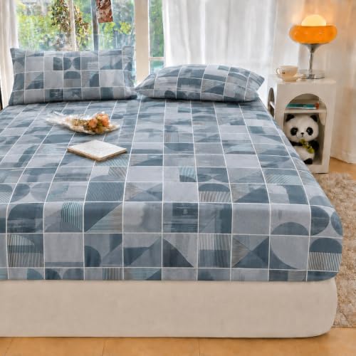 Image of VOMZER King Size (72x78) 300 TC Soft Cotton Feel Microfiber All Around Elastic Fitted Double Bedsheet with 2 Pillow Covers | Grey Blue Geometric
