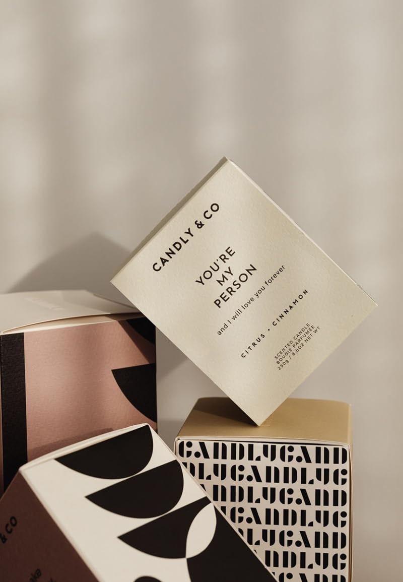 Candly&Co No. 3 You are my person/Luxury - Candela profumata al 100% soya, stoppino in cotone, 250 g, agrumi freschi, cannella, fiori bianchi, vaniglia dolce, cedro, ambra/EU