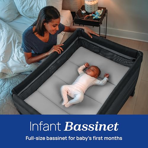 Chicco Dash Instant Setup Playard with Bassinet and Carry Bag - image 5