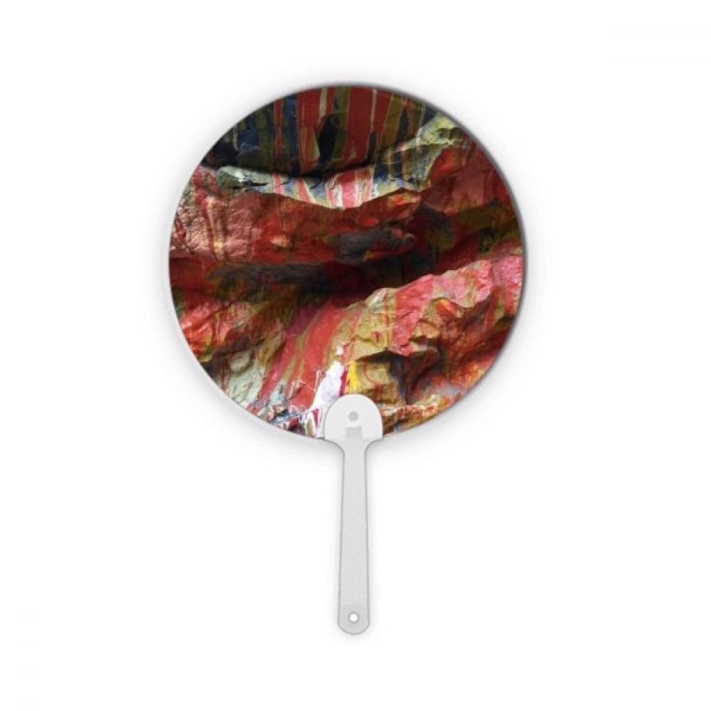 Éventail plastique multicolore idéal pour terrasses et décoration de table