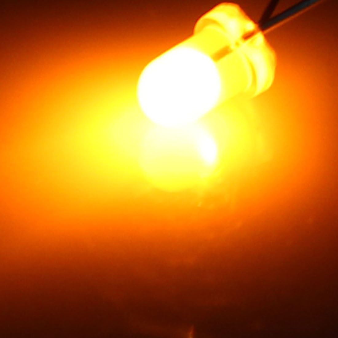 Aexit 30pcs 3mm Diodes Round Top Yellow Color Light Emitting Diode Schottky Diodes LEDs Bulds