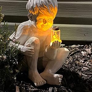 Bomoya Creatieve tuin kinderen zonne verlichte vuurvliegjes tuin standbeeld hars Jar jongen meisje standbeeld tuin…