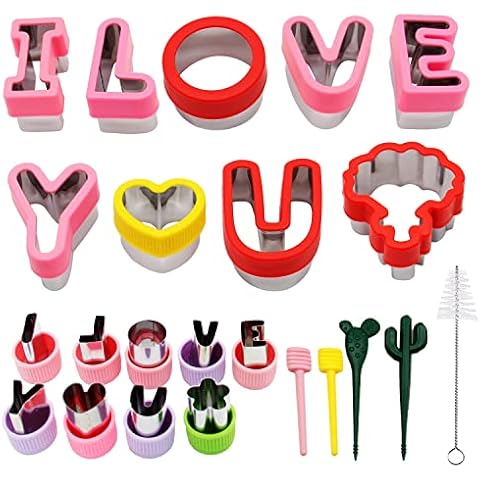 Misichao Sandwich Cutter Bread Mold Toast Maker Cake Cookie Cutter Heart, Flower Shaped I Love U Letter Stainless Steel Biscuit Cutters Kitchen Breakfast Dessert Fondant DIY Baking Tool Cover