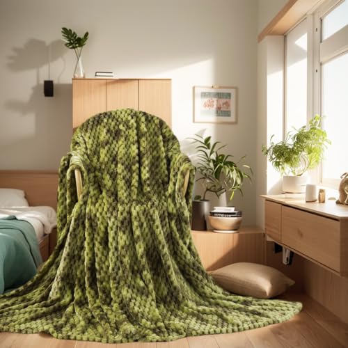 image for HOZY Soft Fleece Throw Blanket, 50x60 Inches Travel Size 3D Clouds Sty