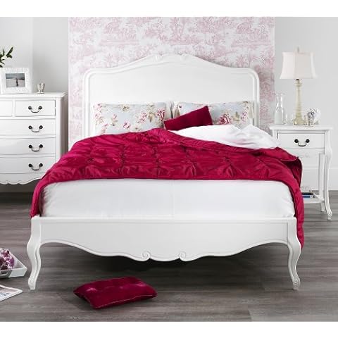 Shabby Chic Antique White Kingsize Bed Cover