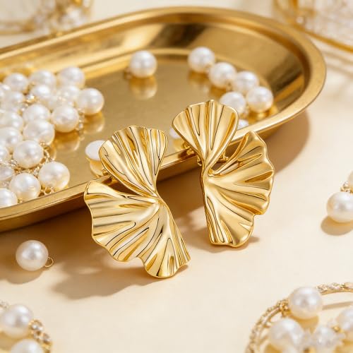 Image of Gold Clip on Earrings for Women Chunky Statement Earrings Vintage Ginkgo Leaf Flower Non Pierced Earrings Fashion 18k Gold Plated Jewelry Gift