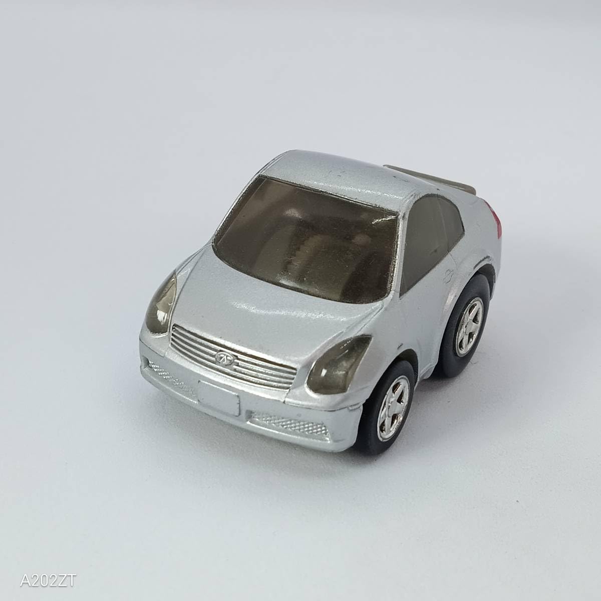 Amazon.co.jp: Choro-Q Nissan Infinity Skyline G35 Silver (Q02977