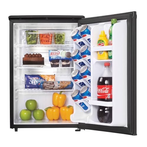 Danby 2.6 cu. ft. Compact Fridge in Black DAR026A1BDD