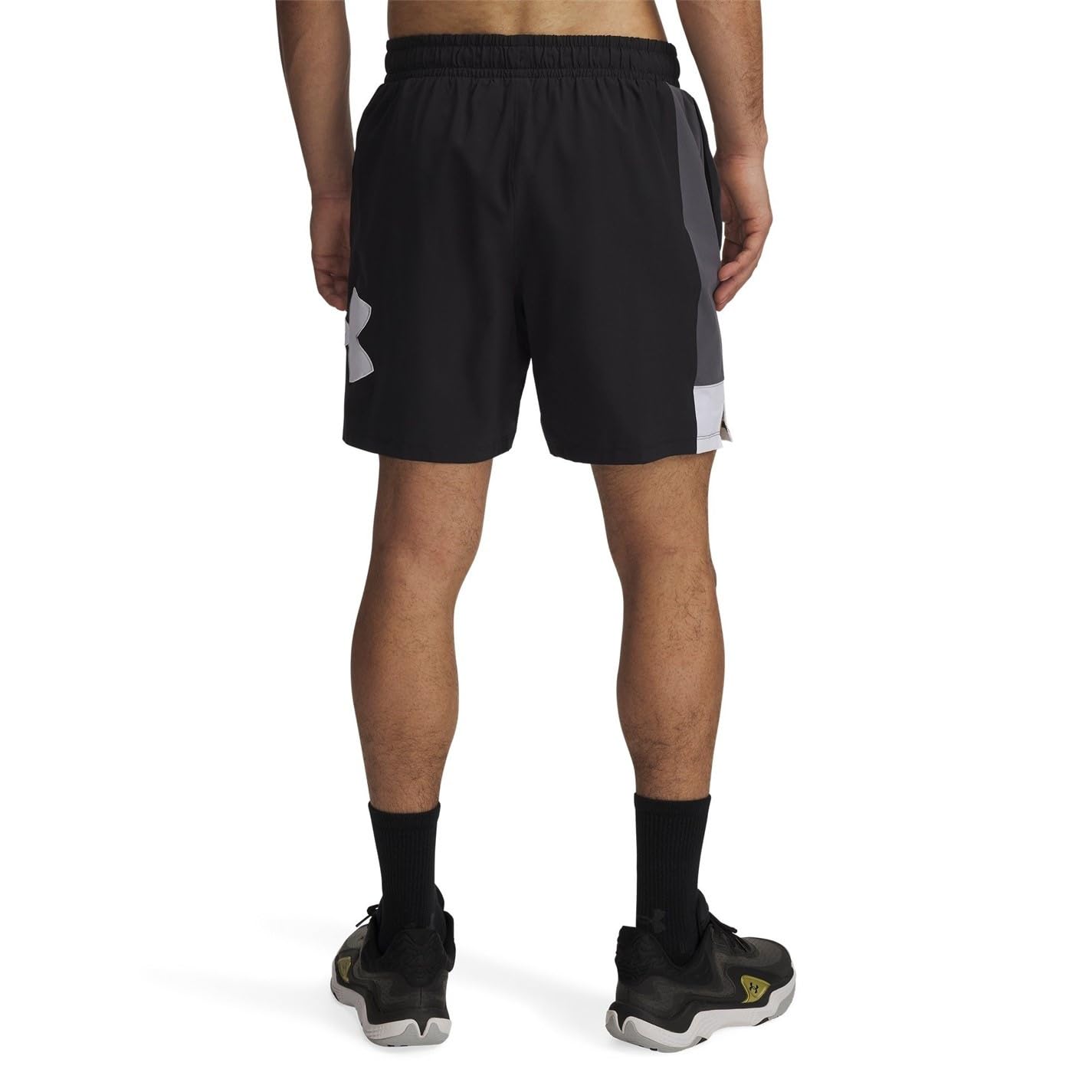 Under Armour Men's Zone 7" Woven Short - Pantaloncini Uomo