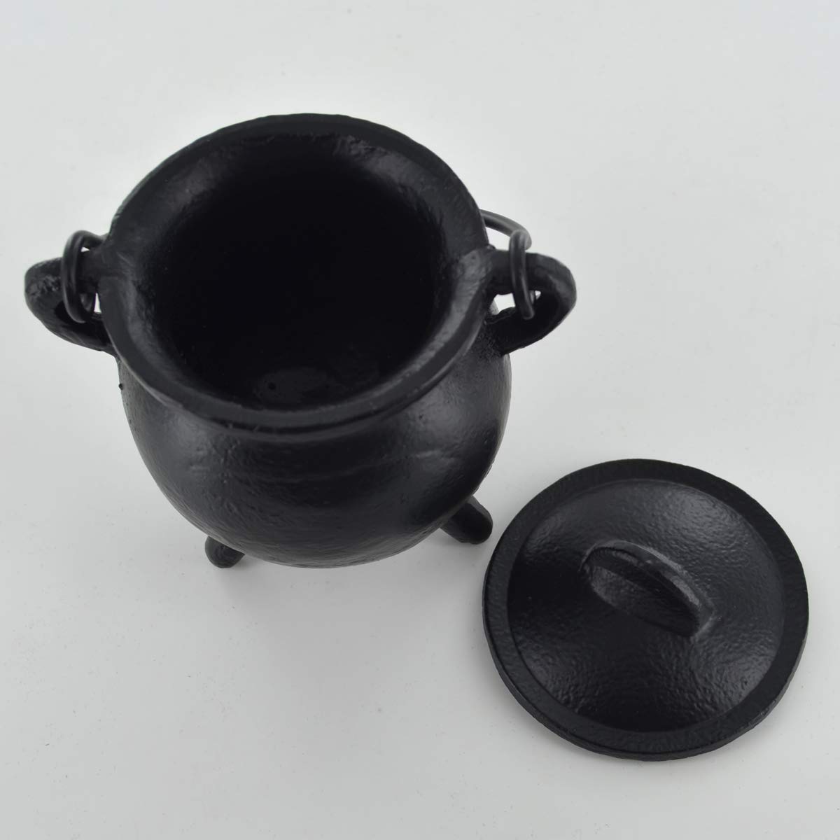 Petit chaudron en fonte - Accessoire magique et sorcière - Pour potions Wicca - Néopaganisme - Cadeau de 10 cm de haut