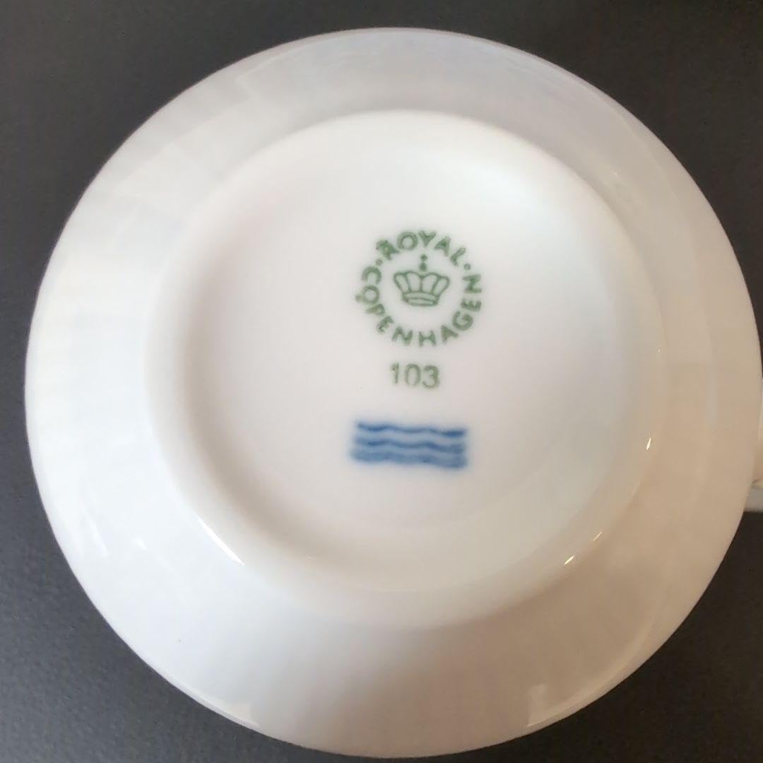 SALE【超希少品】ロイヤルコペンハーゲン  テネラ　マグカップ２個セット SALE【超希少品】ロイヤルコペンハーゲン テネラ マグカップ2個