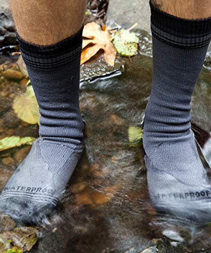 Showers Pass Waterproof Breathable Multisport Crosspoint Wool Crew Socks3