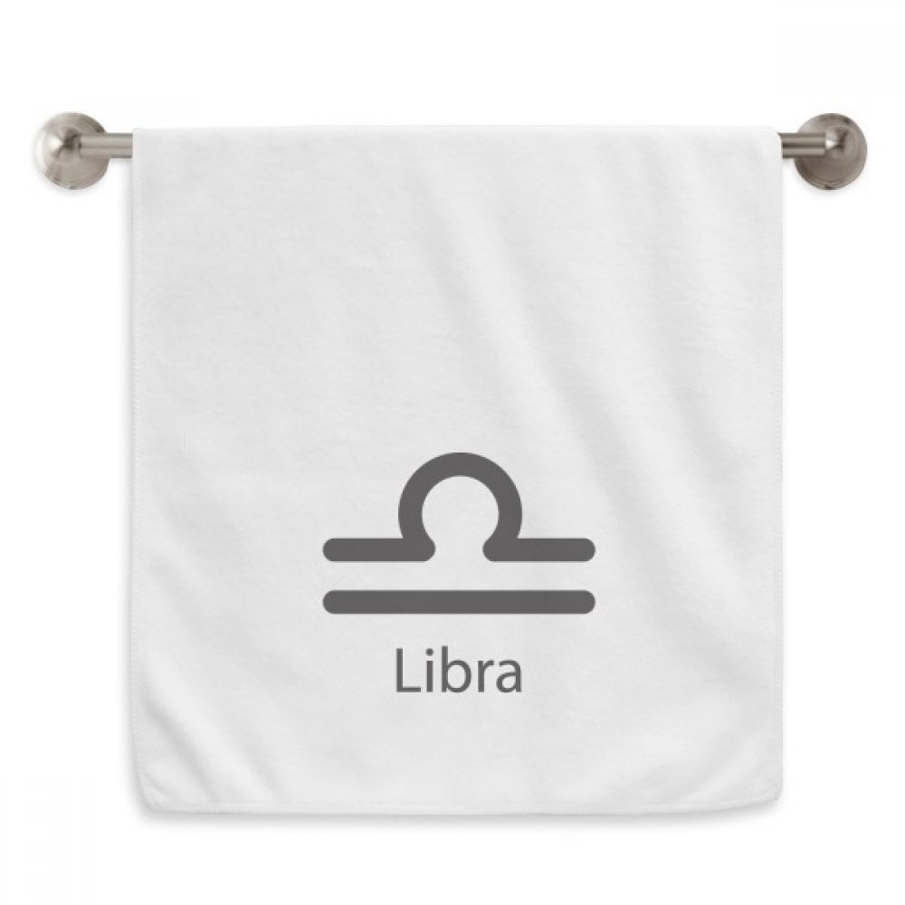 Serviettes moelleuses Balance blanc pour votre routine beauté du matin