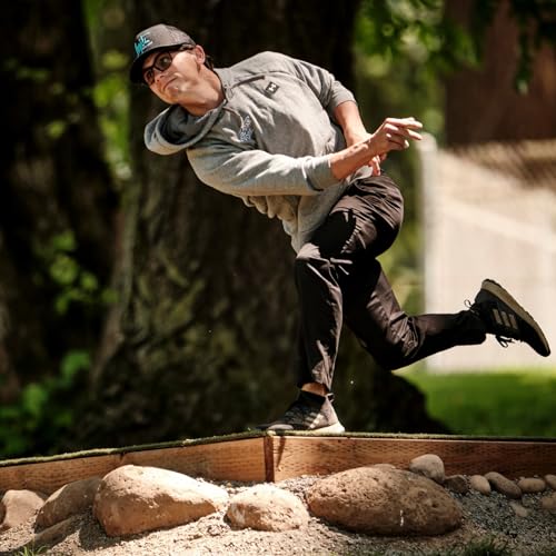 Lone Star Disc Bravo Harpoon | Slightly Overstable Disc Golf Midrange | Artist Stamp 170g+ | Durable & Smooth Premium Plastic | Perfect for Backhand or Forehand Approach Shots | Colors May Vary