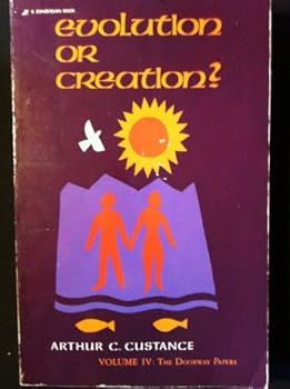 Paperback Evolution or Creation? Book