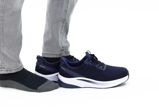 Amazon.com | Orthofeet Men's Orthopedic Navy Hands-Free Tilos Slip