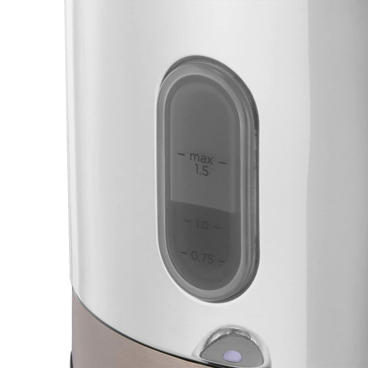 Russell Hobbs Bollitore Elettrico - 1,5L, 2400W - ​​Acciaio Inox Color Titanio; Funzione di Ebollizione Rapida; Filtro Anticalcare Rimovibile; Beccuccio; Indicatore Livello Acqua Esterno, 26422-70