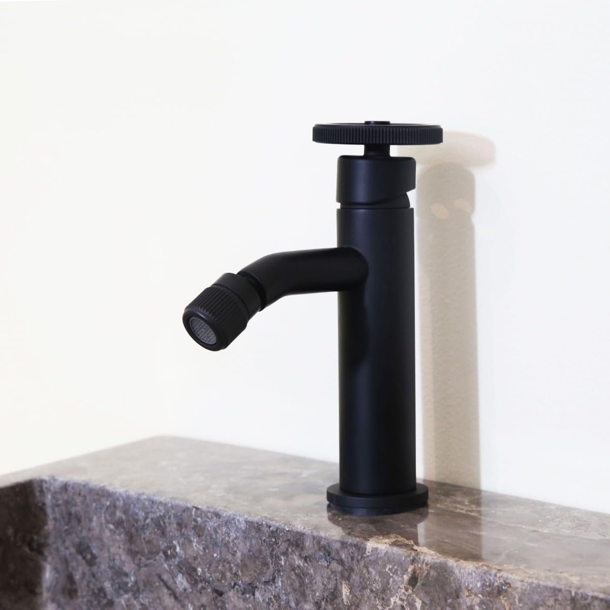 Essebagno 9023689 Indus mikser bidetowy czarny