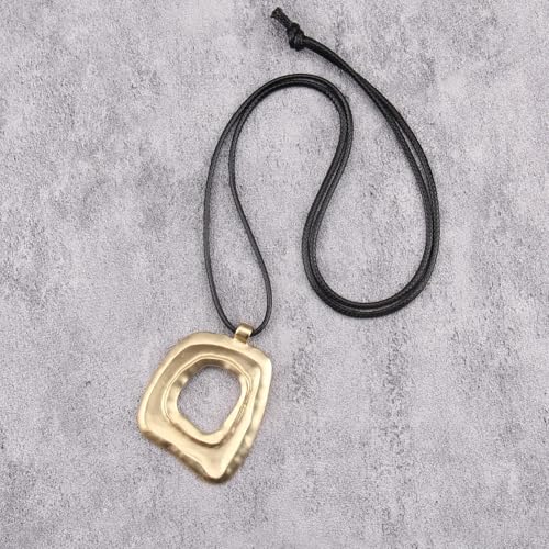 Jeilwiy Chunky Necklaces for Women Leather Cord Necklace with Pendant Boho Long Sweater Necklace Vintage Jewelry4