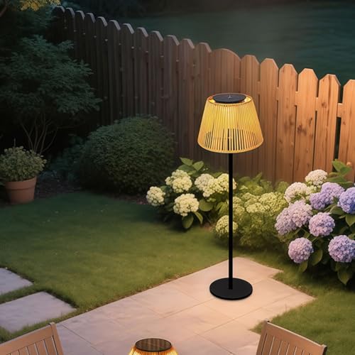 Solar-Stehlampe, wasserdichte kabellose Außenleuchte mit USB-Aufladung, langlebige Rattan-Terrassenlampe für Garten, Veranda & Hofdekoration, warme Beleuchtung für Entspannung
