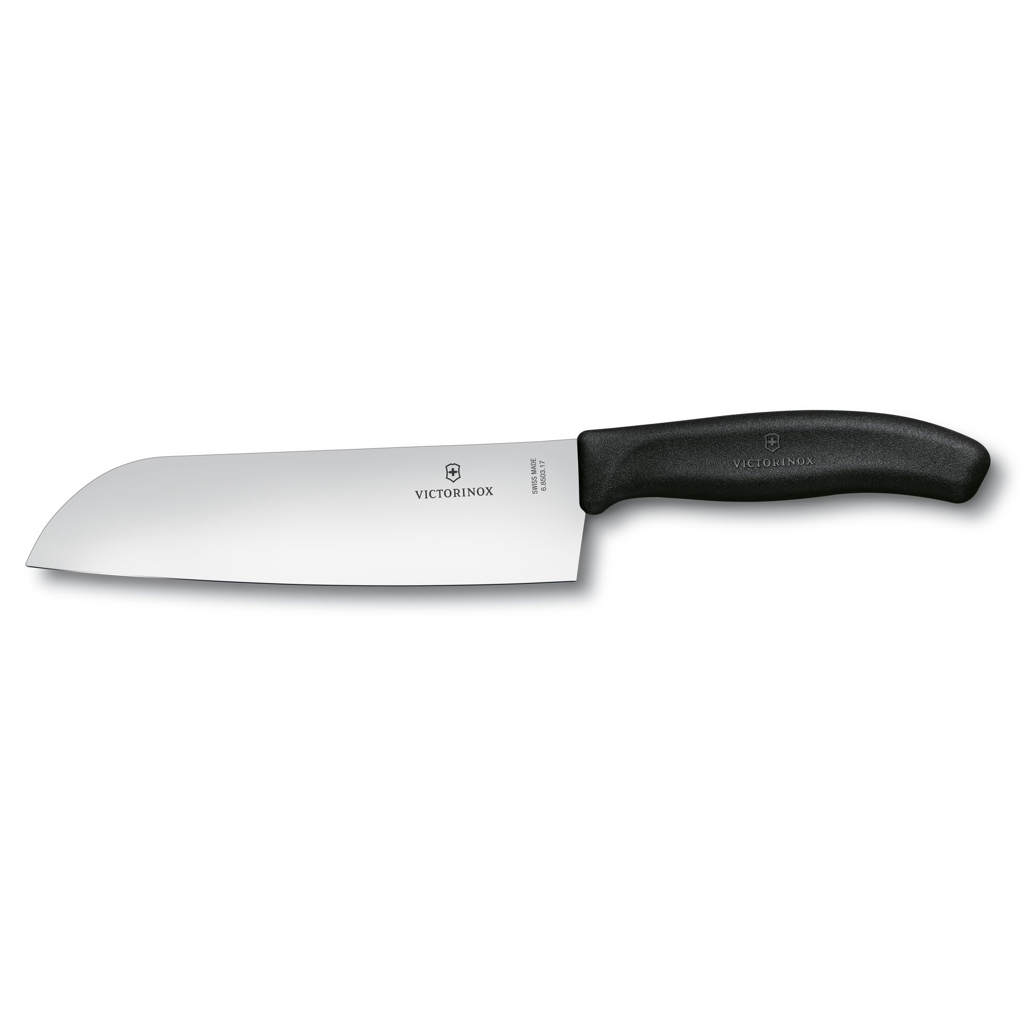 Couteau Santoku Victorinox 17 cm idéal pour préparer vos légumes et sushis