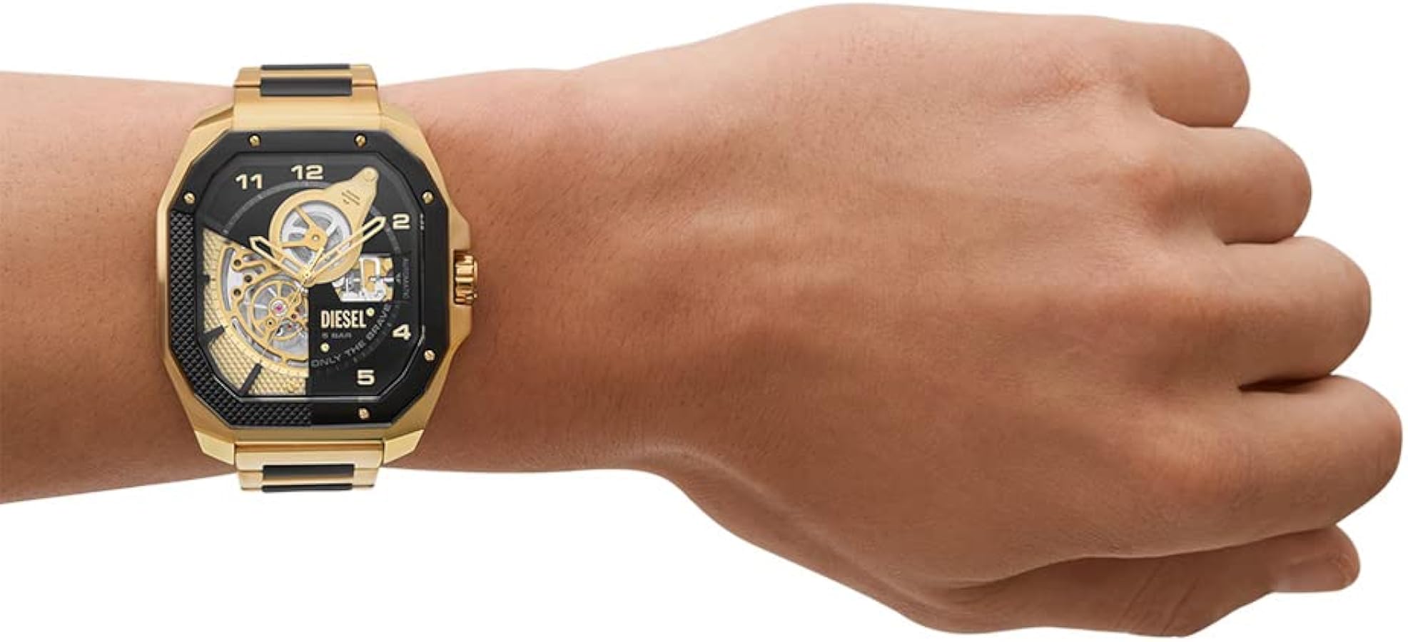 Amazon.co.jp: Diesel メンズ Flayed 自動巻き ステンレススチール