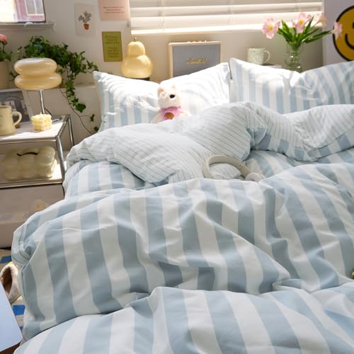 Image of EAVD Retro Blue Striped Duvet Cover King Soft Washed Microfiber Reversible Vertical Striped Percale Bedding Set with 2 Pillowcases Farmhouse Geometric Duvet Cover with Zipper Closure