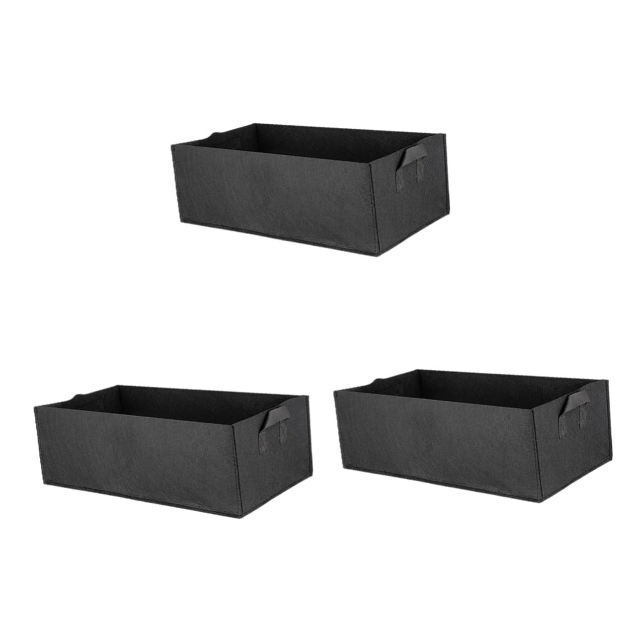 Pots carrés en paille noire favorisant la croissance saine des racines en pépinière
