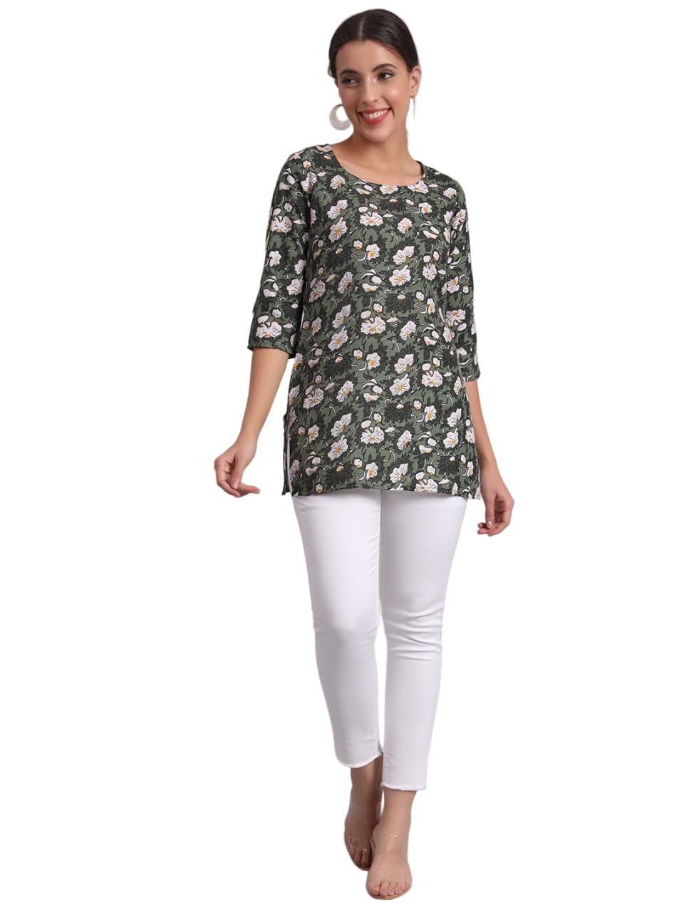 Patlani Women's Cotton Printed Short Fullstitched Kurti/Kurtas. Green